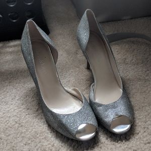 Silver sparkly peep toe heels silver
